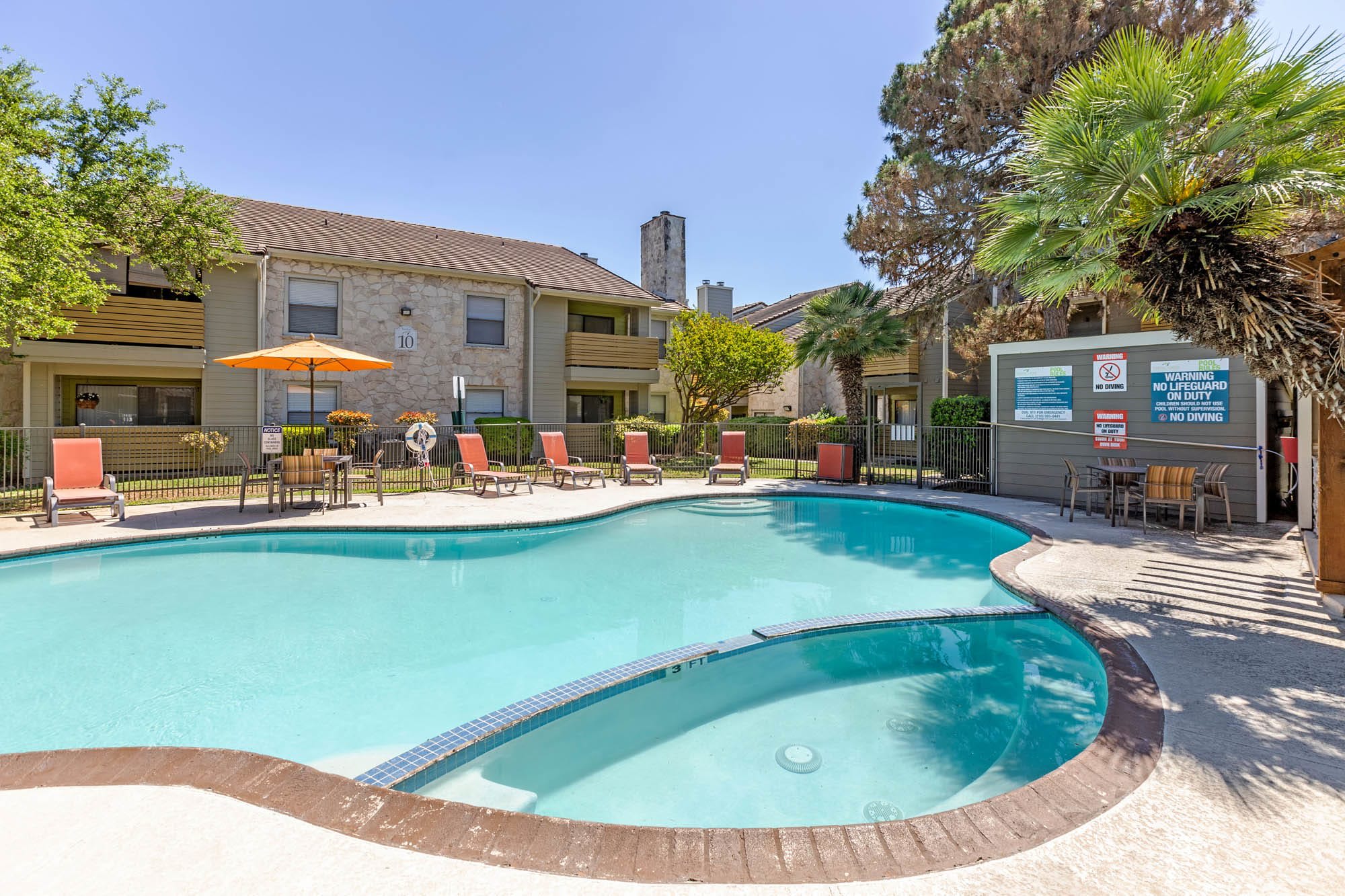 Turtle Creek Vista Apartments – photo 1
