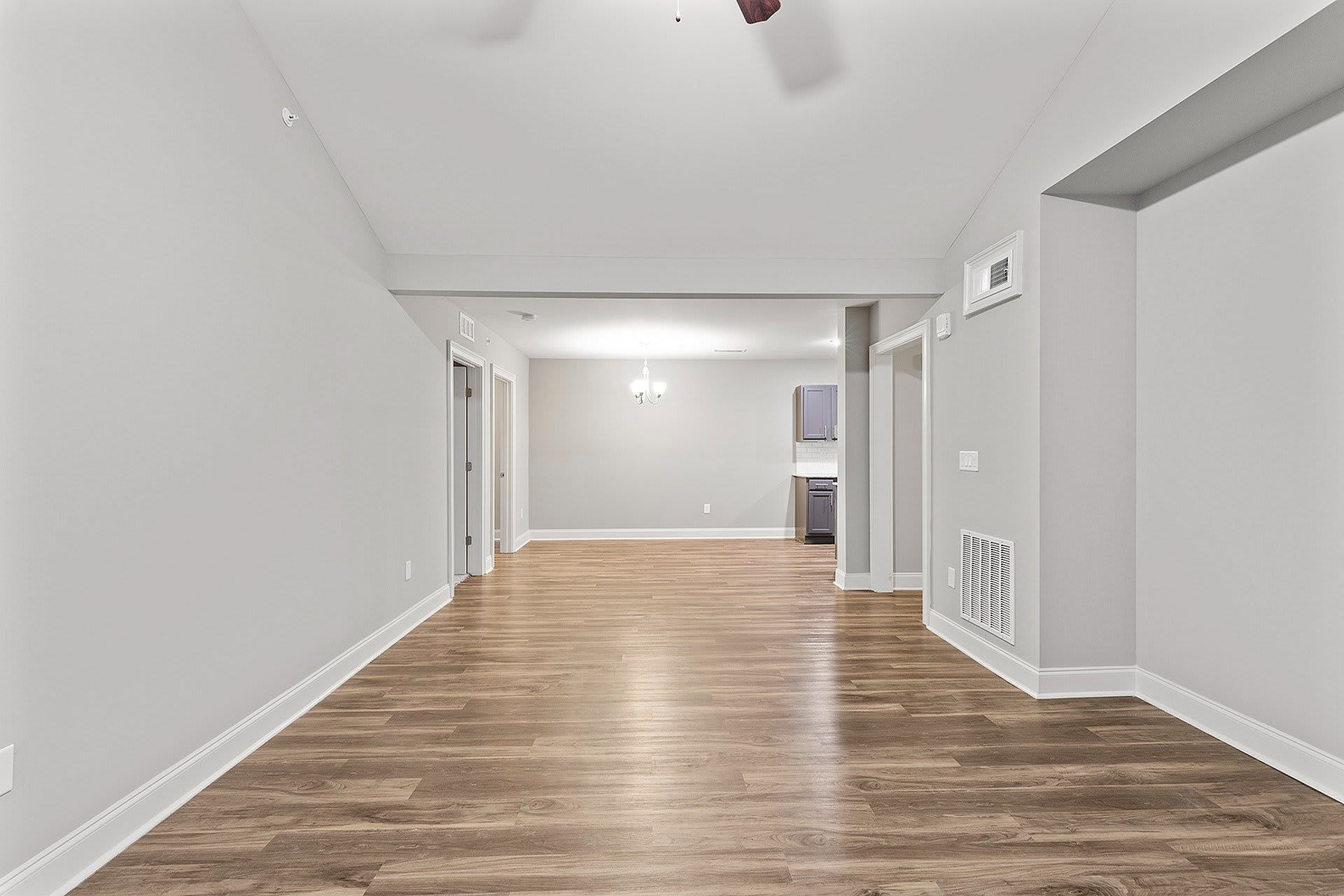 Grove Park Apartments – photo 1