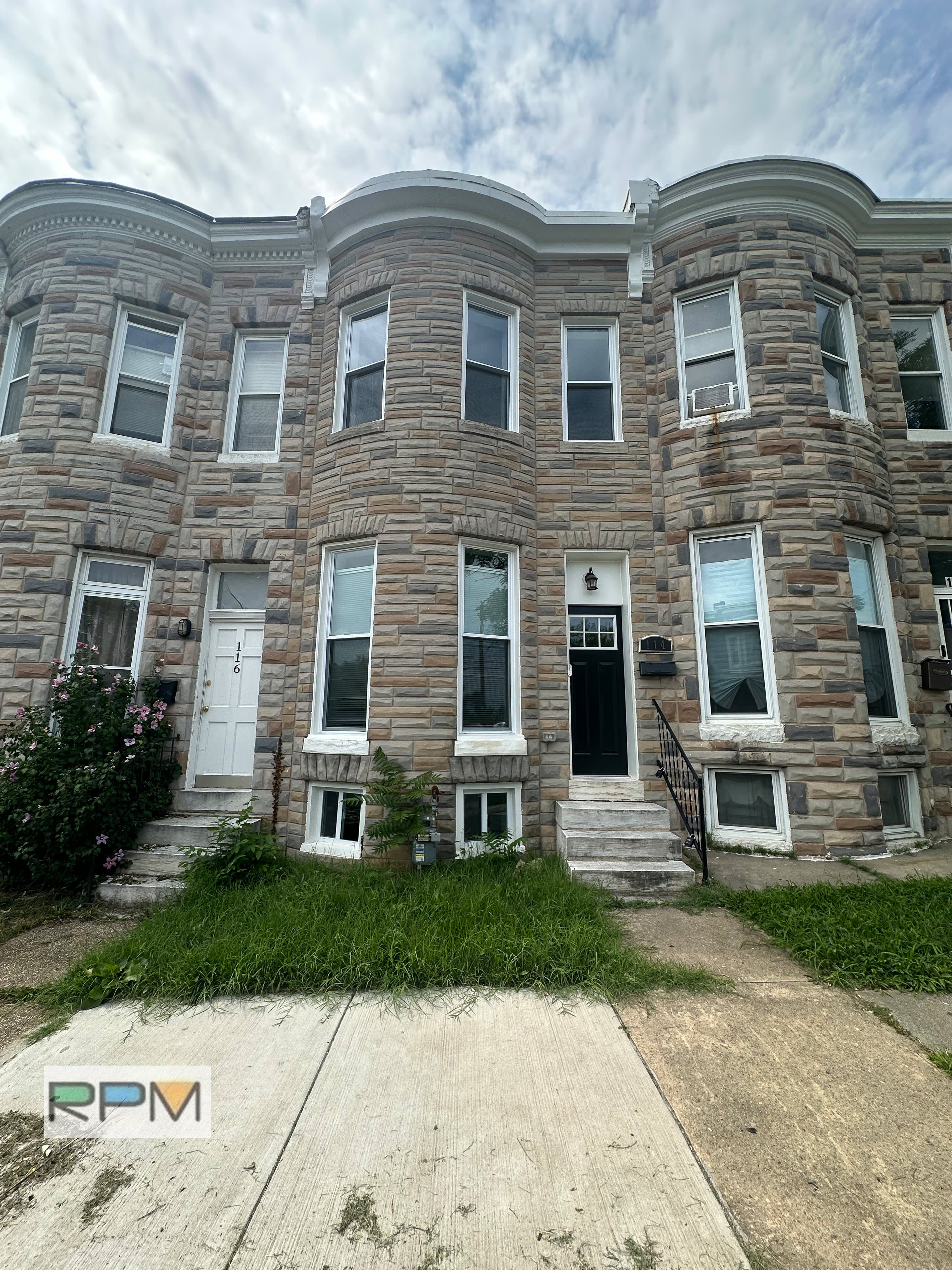 114 S Loudon Ave – photo 1