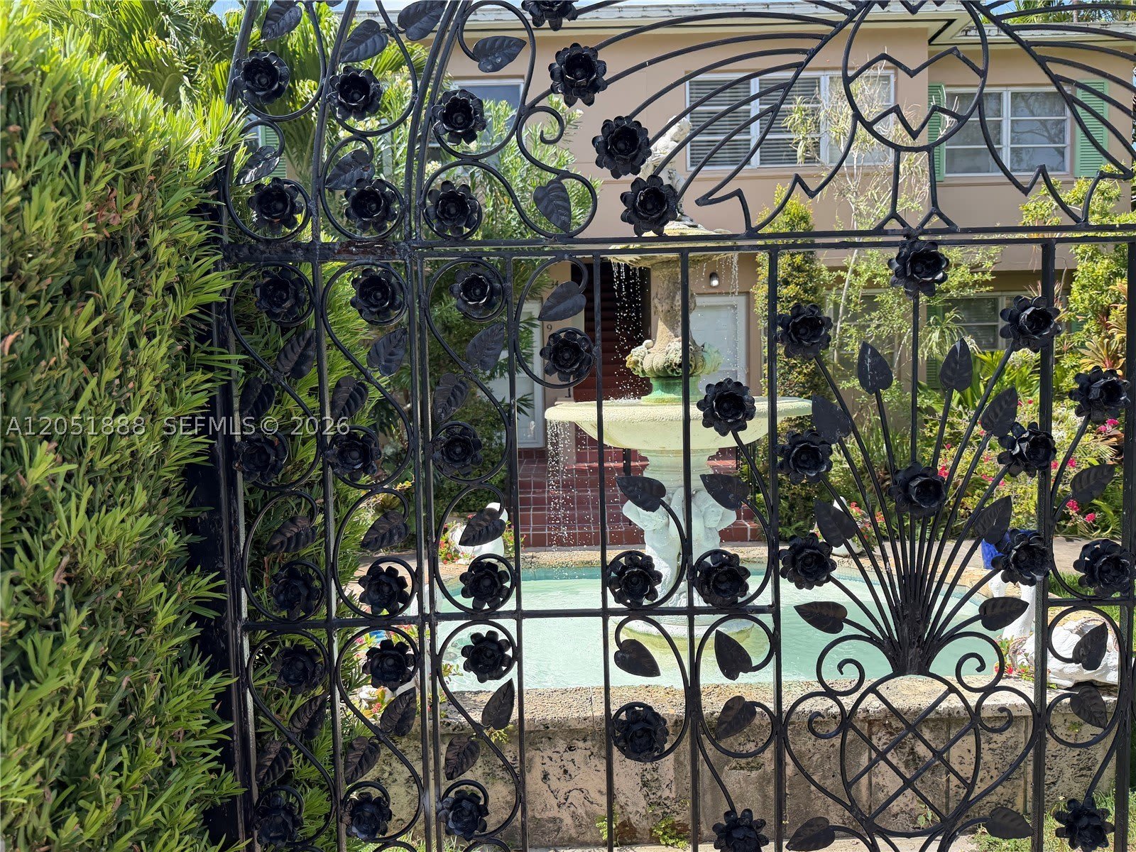 42 Almeria Ave – photo 1