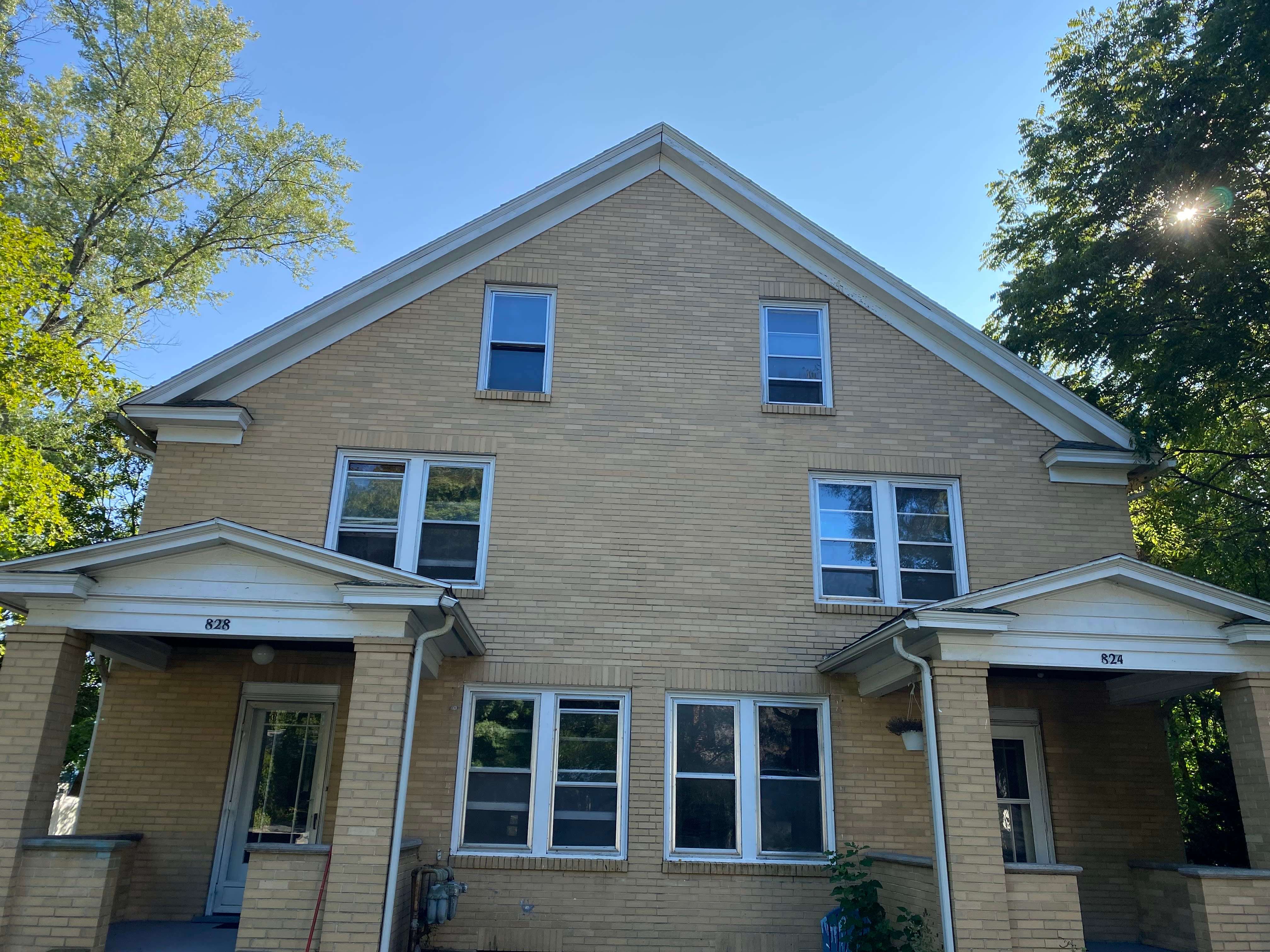 824 Elmwood Street – photo 1 of 13