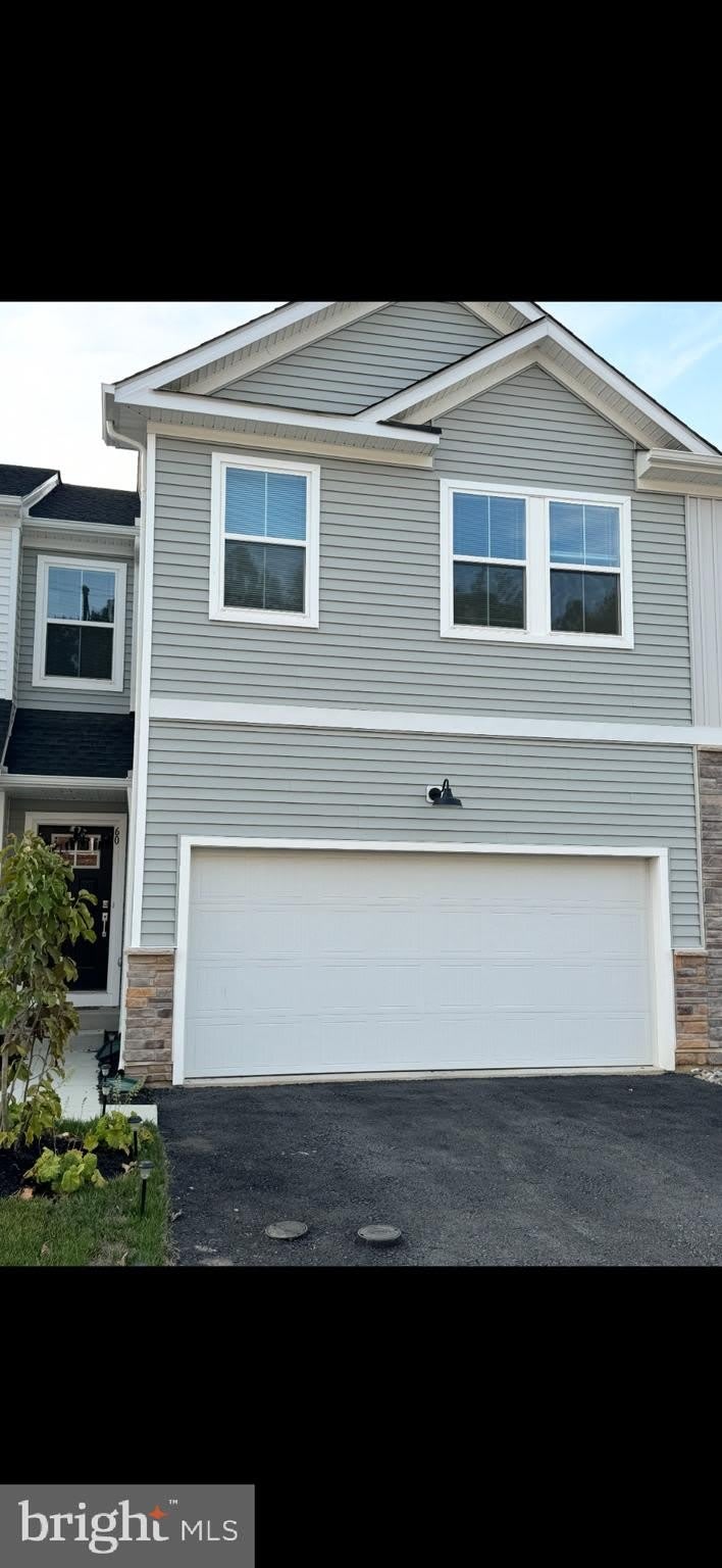 60 FOUR LEAF Drive – photo 1