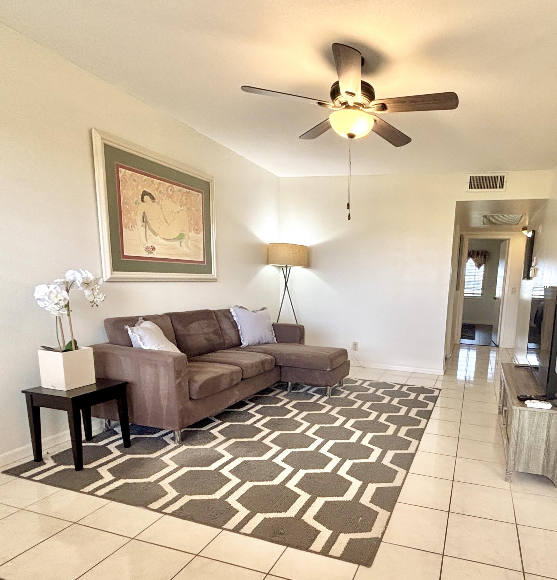 4032 Newcastle B – photo 1