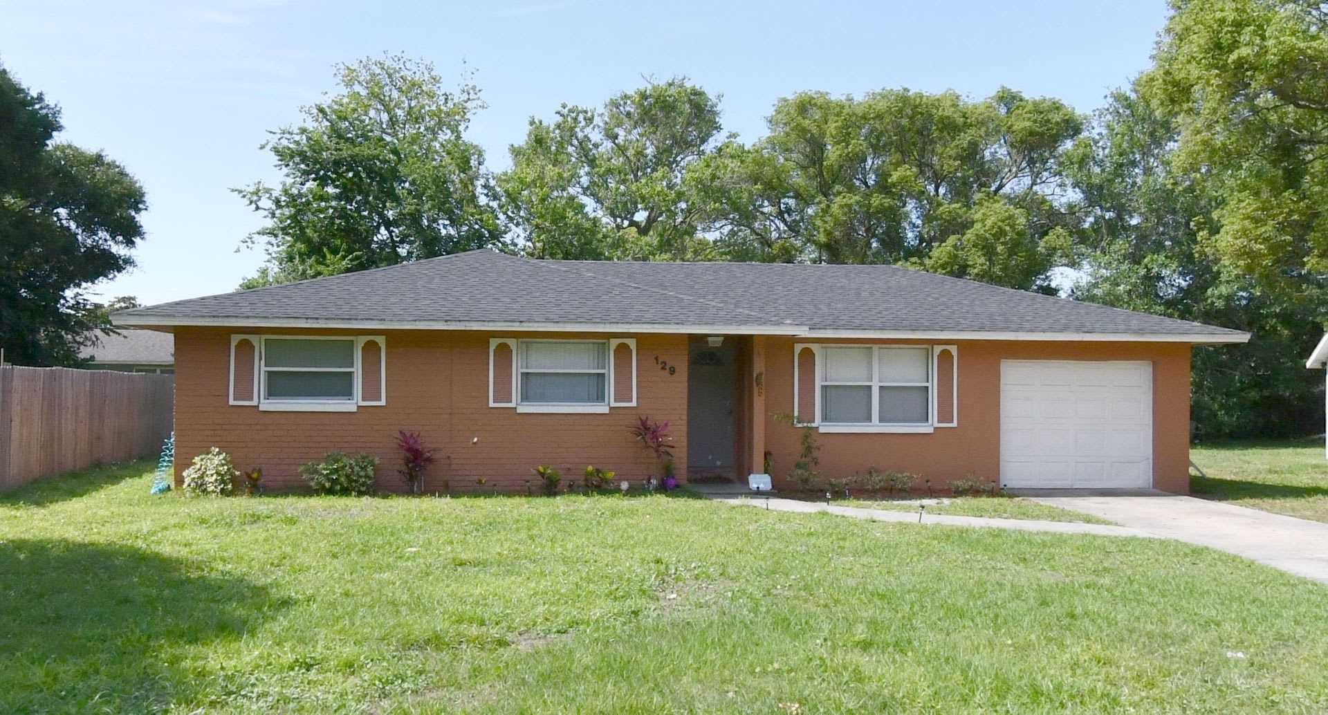 Spacious 4BD/2BA Sanford Gem – Room to Grow Near Historic Downtown! – photo 1