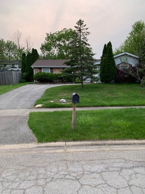 222 Davis Lane – photo 1 of 27