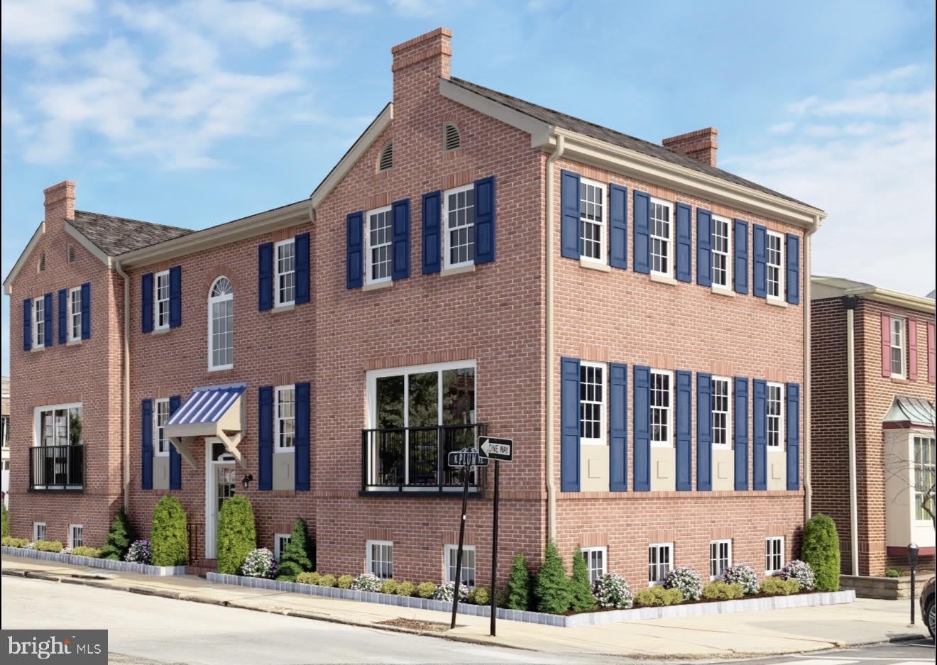 21 W FRONT ST #1A – photo 1 of 28