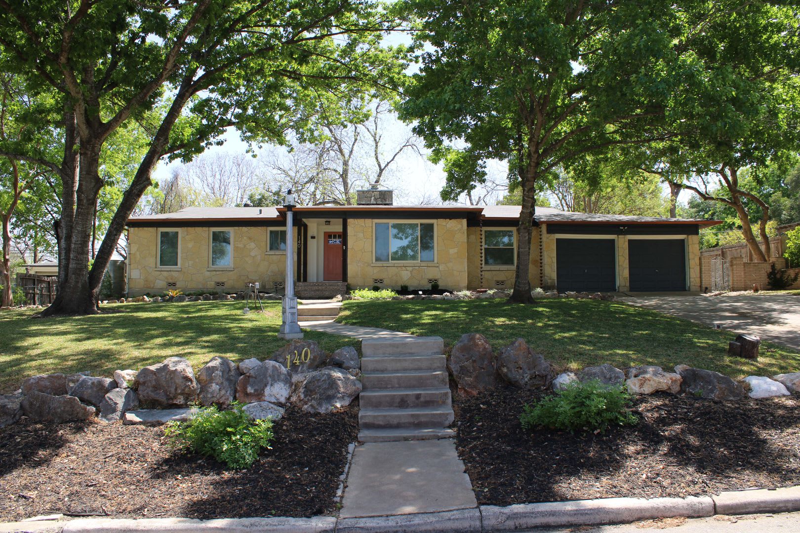 2-BEDROOM IN TERRELL HILLS – photo 1 of 29