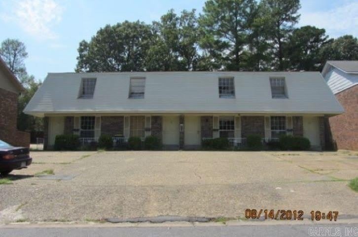 1800 Sanford Drive – photo 1