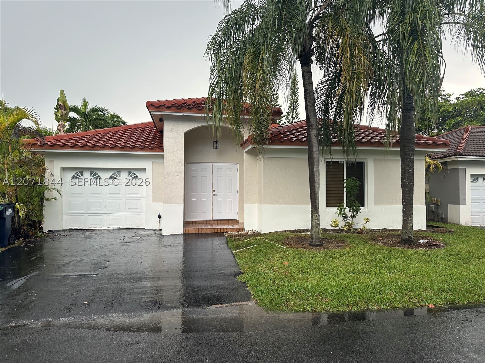 5768 NW 98th Pl – photo 1