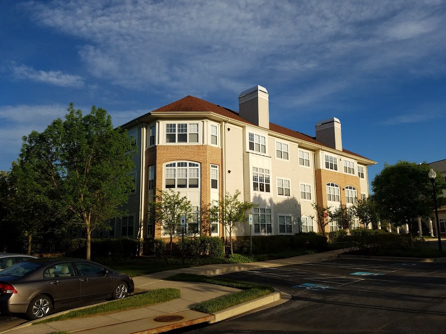 2150 Troon Overlook Apt G4 – photo 1