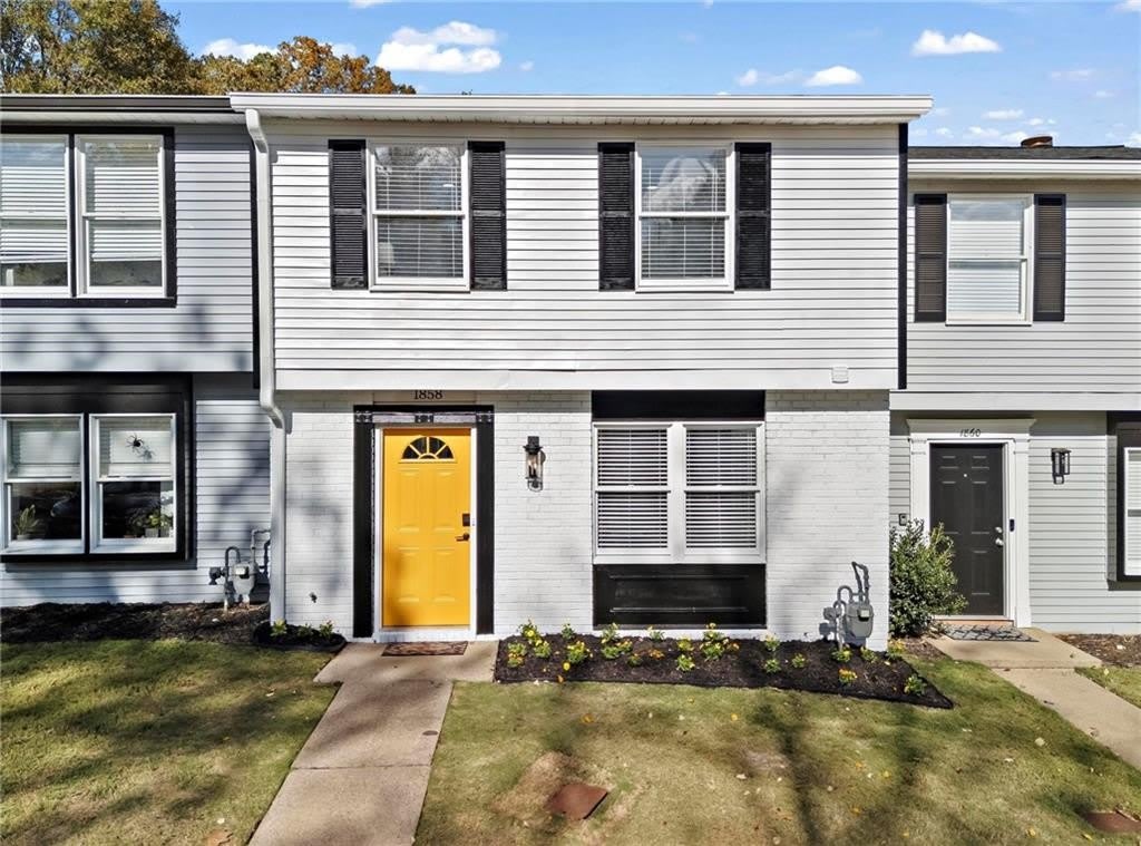 1858 Shenandoah Valley Lane SE – photo 1