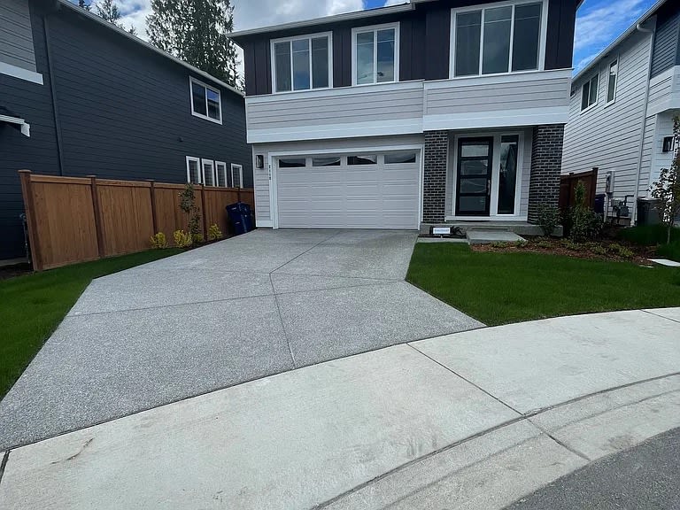 2110 102nd Ct Se – photo 1 of 22