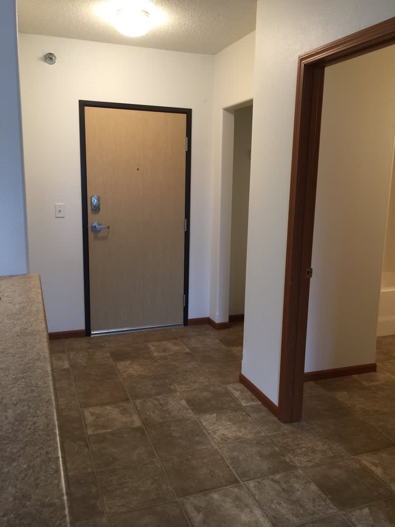 Dakota Creek Apartments – photo 1