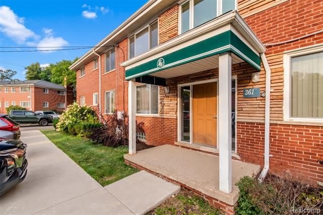 361 N Eton Street – photo 1 of 12