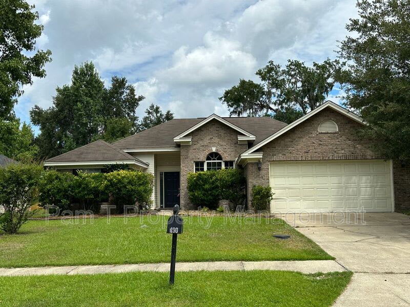 190 Salt Landing Cir – photo 1 of 192
