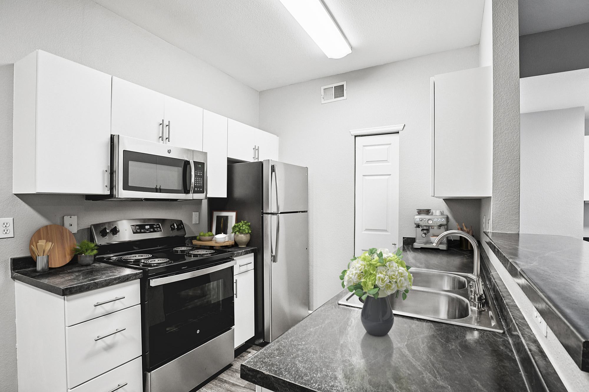 Crestone – photo 1
