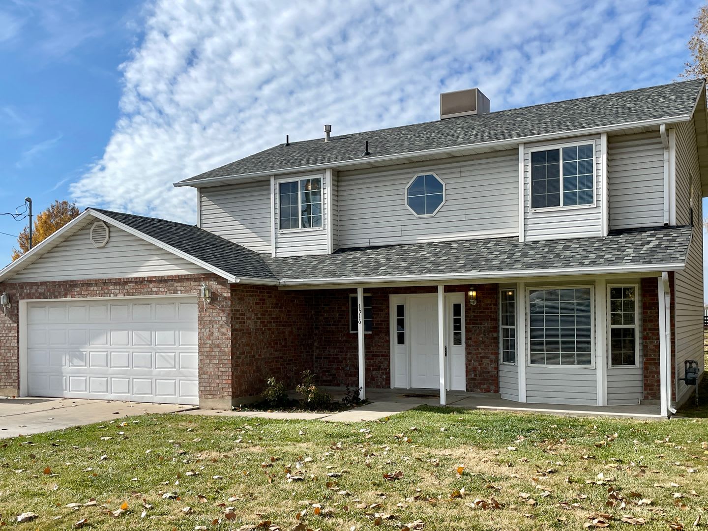 4 Bedroom Syracuse Home – photo 1 of 30