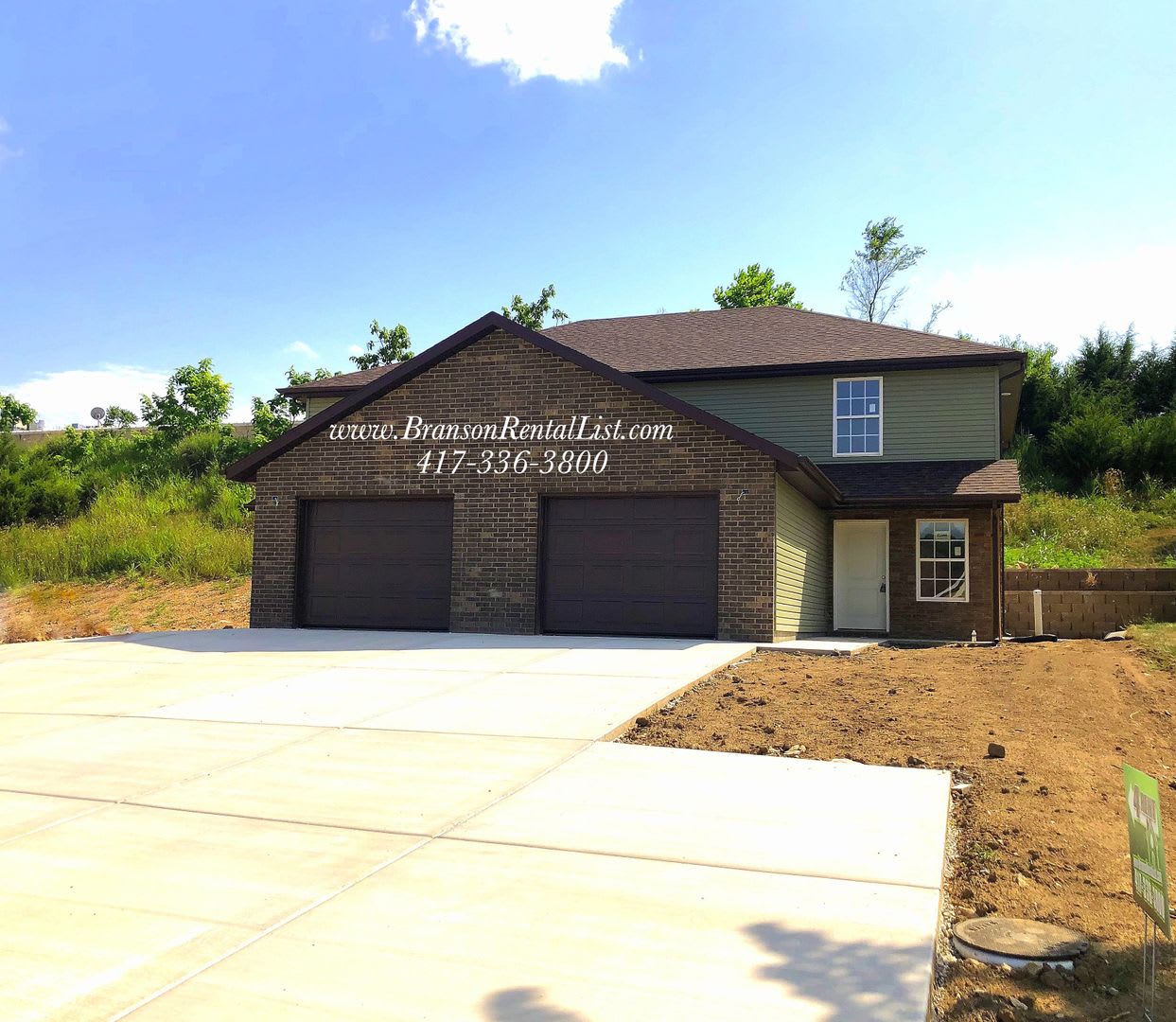 3BR with 1 Car Garage – photo 1 of 20