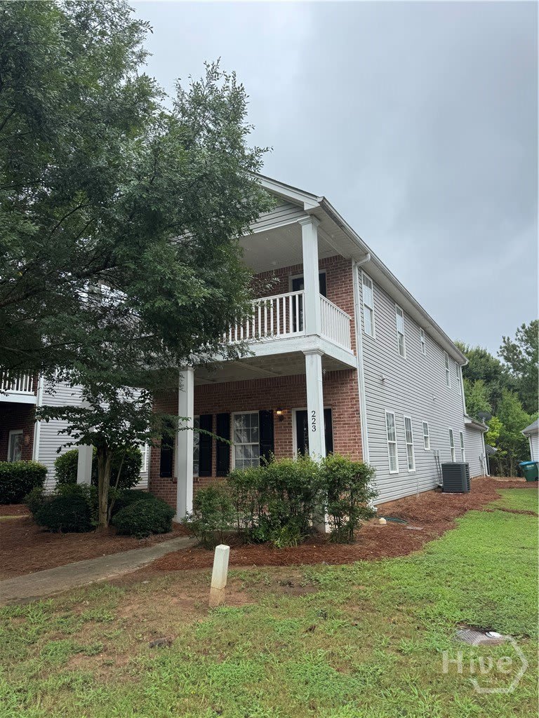 223 Milford Drive – photo 1