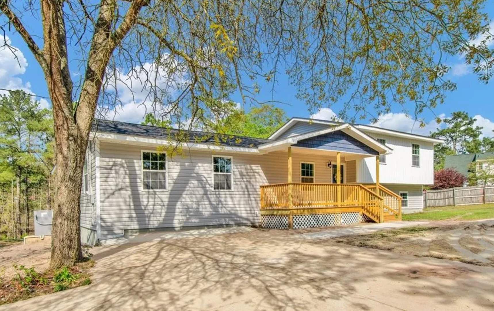 NEW LISTING!!!!! – photo 1 of 15