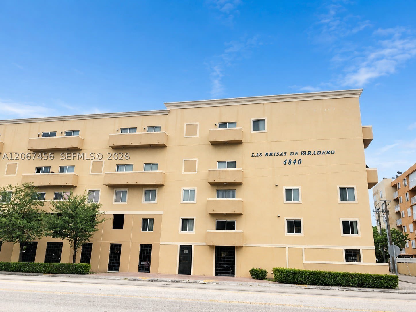 4840 NW 7th St – photo 1