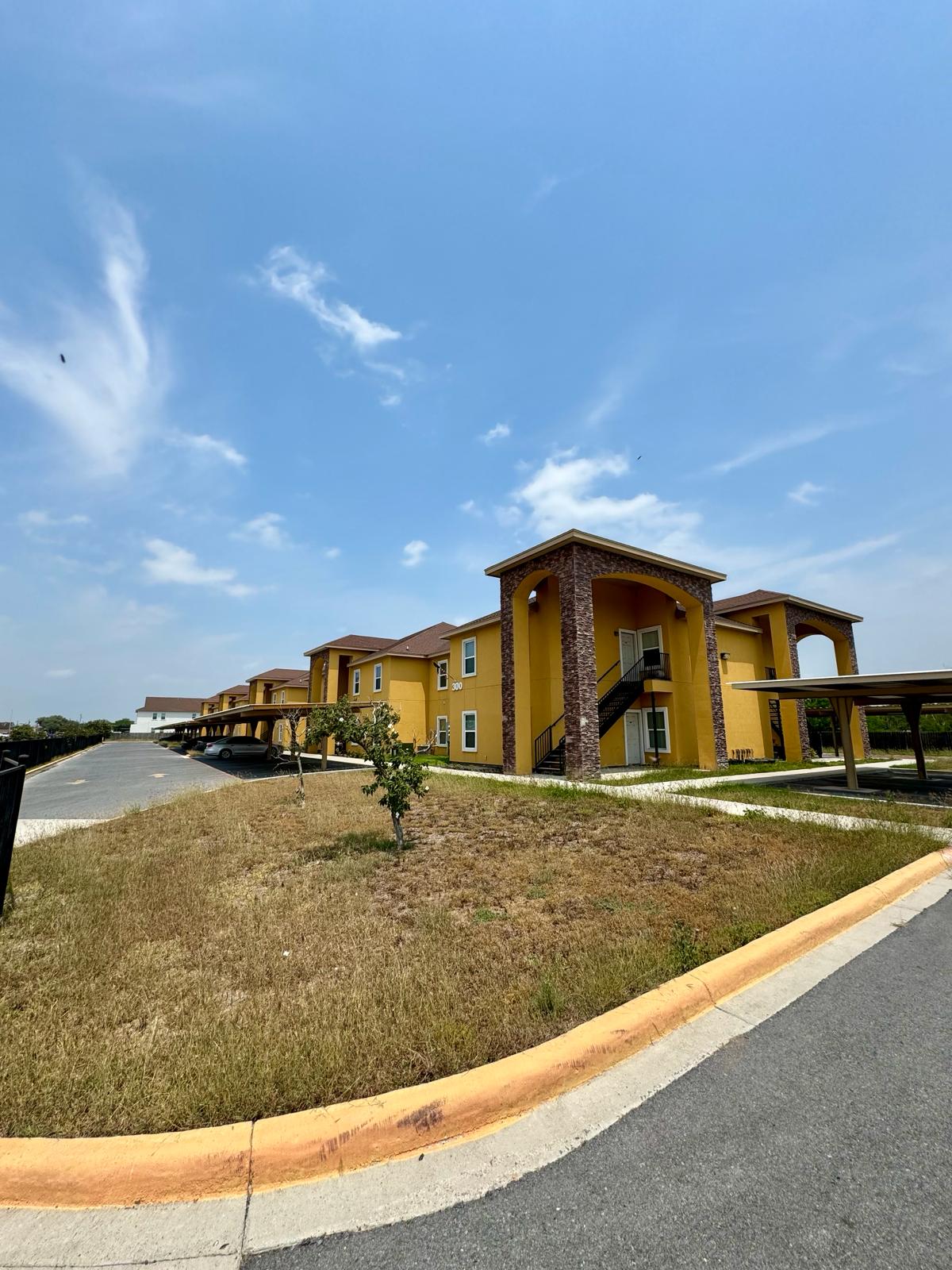 300 Sylvia Handy Drive – photo 1 of 7