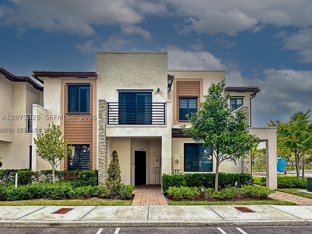 20800 NE 5th Ct – photo 1