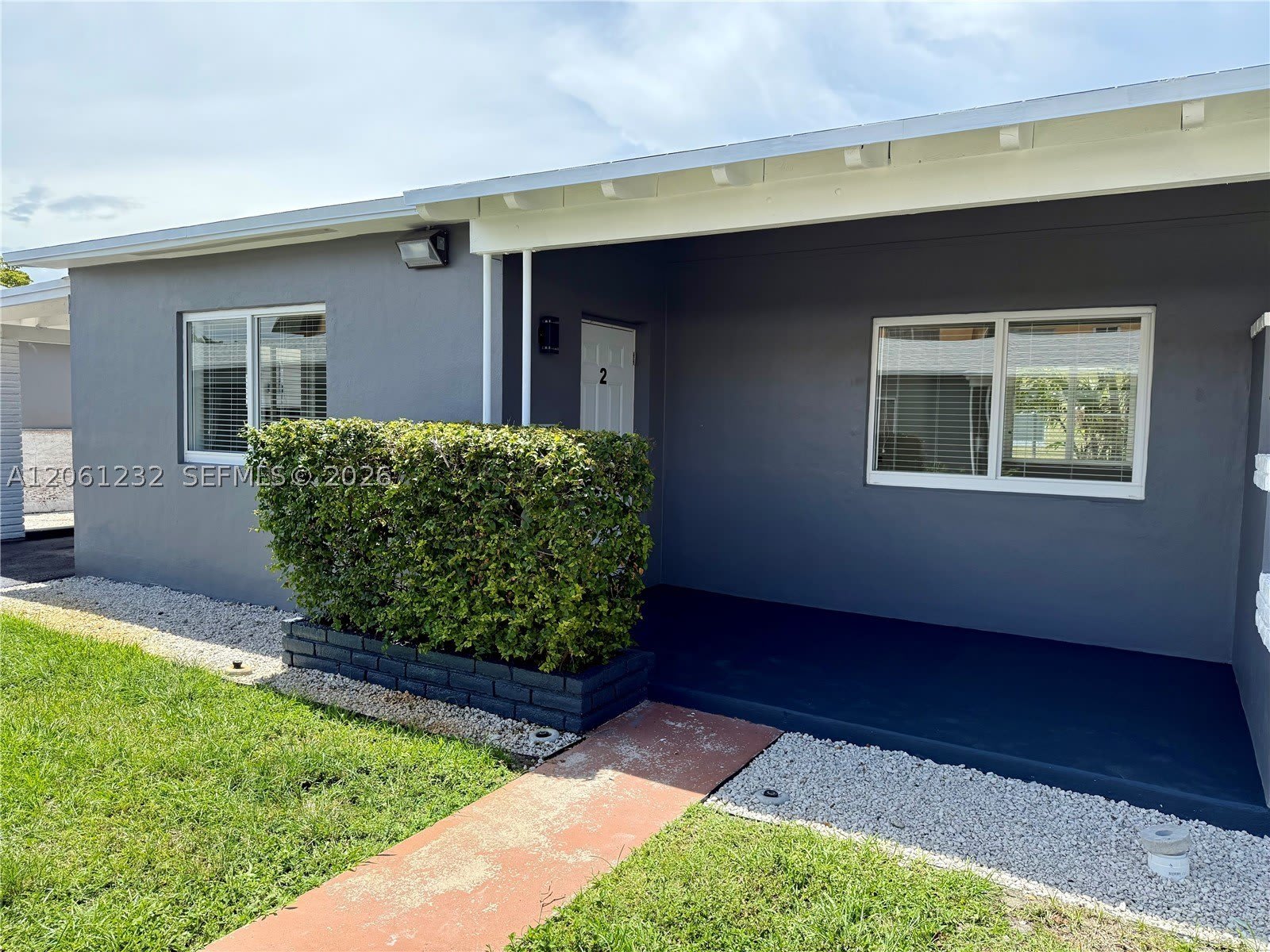 2215 Madison St – photo 1