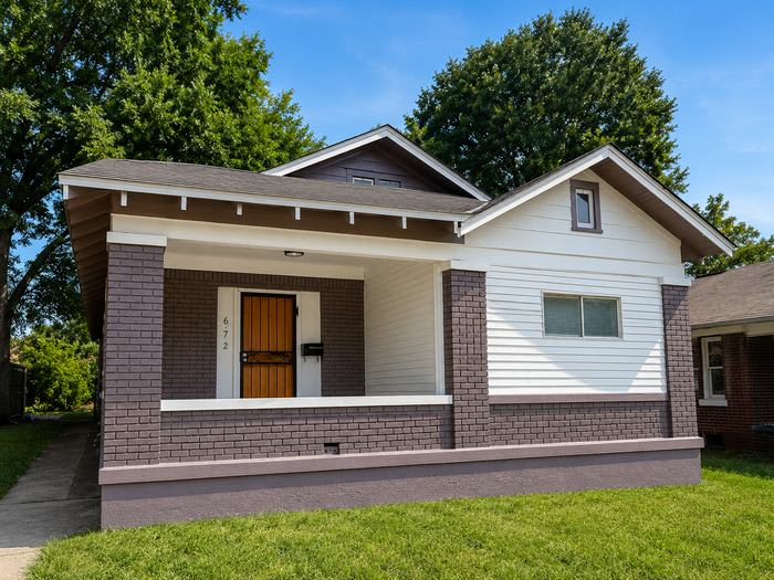 672 East Davant Avenue – photo 1