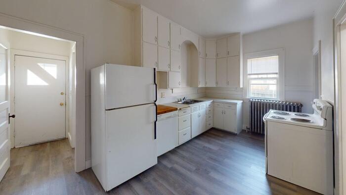 108 2nd Street Northwest – photo 1 of 12