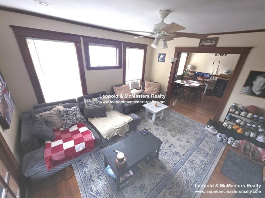 18 Lyne Rd. – photo 1