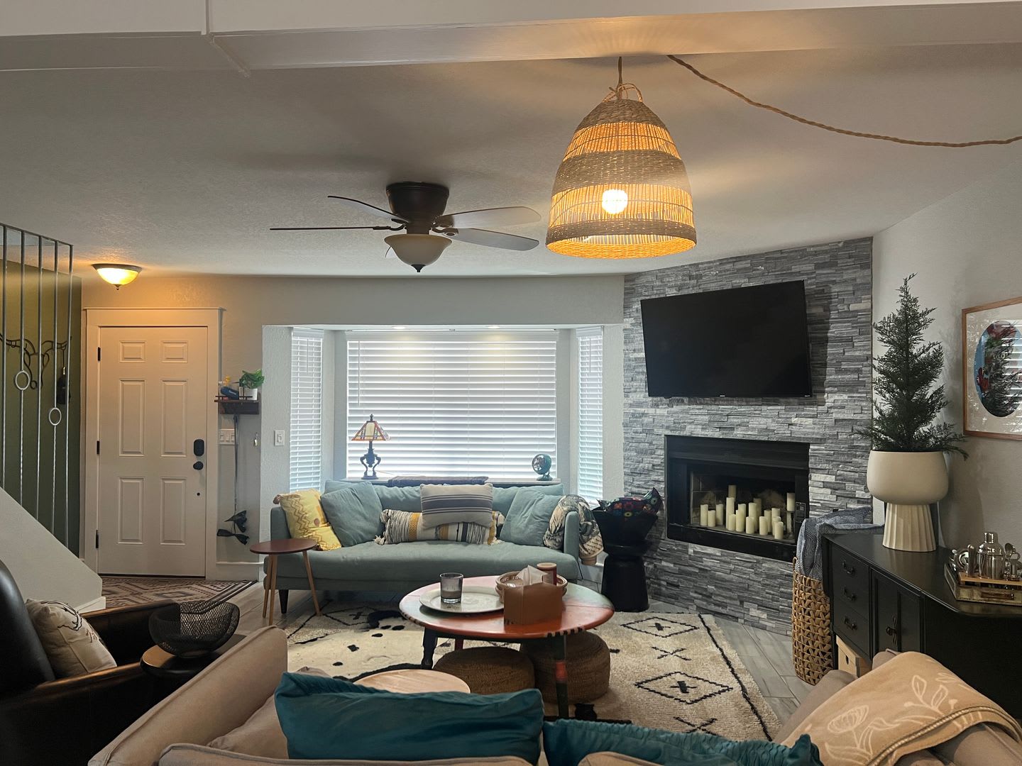 Updated Townhouse backed by National Forest – photo 1 of 46