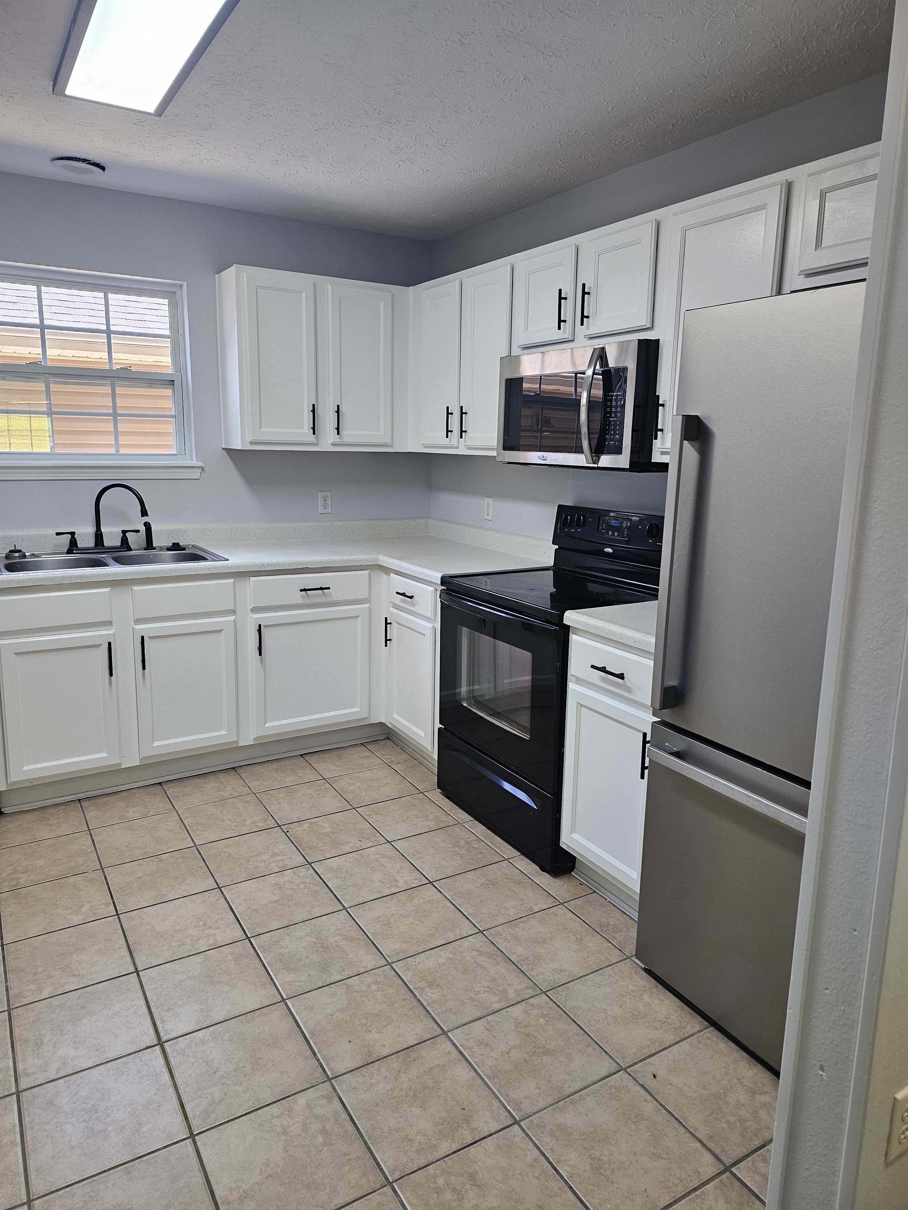 165 Knowledge Ave – photo 1 of 6