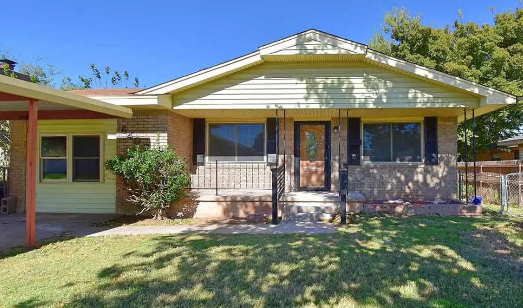 6407 NW Euclid Ave- COMING SOON! – photo 1
