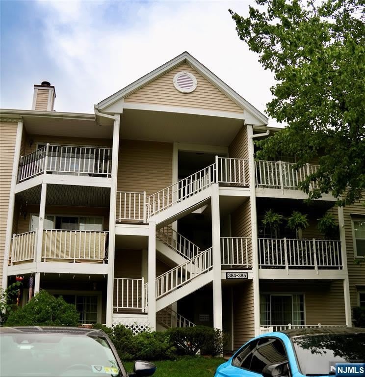 388 Poets Way – photo 1 of 30
