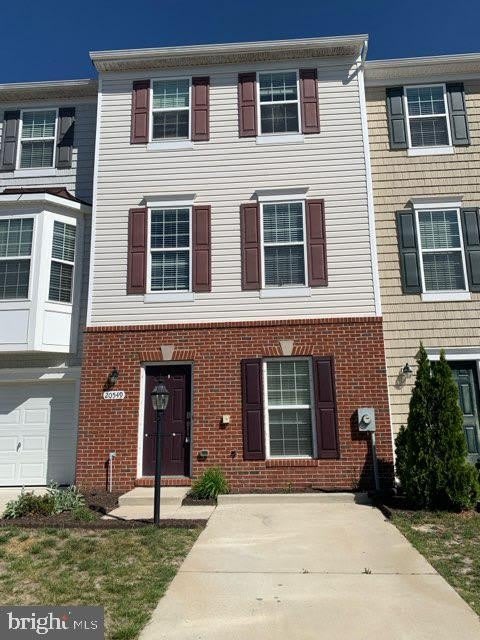 20549 ASHEVILLE Drive – photo 1 of 19