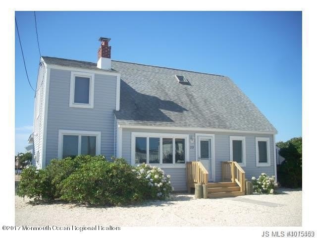 29 Julia Drive – photo 1 of 22