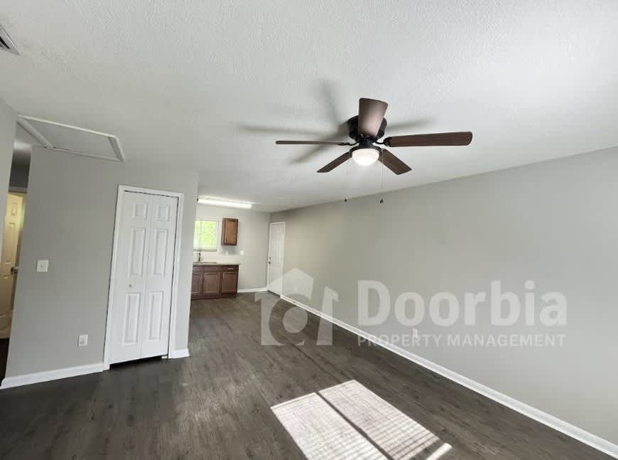 5026 Westchase Ct Apt 2 – photo 1