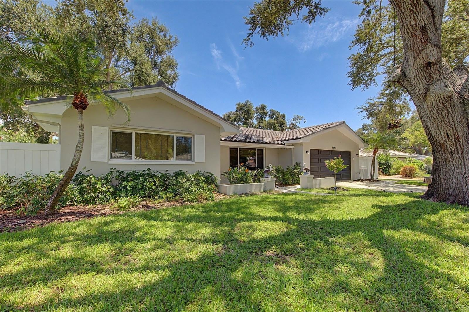 6685 121St Street – photo 1