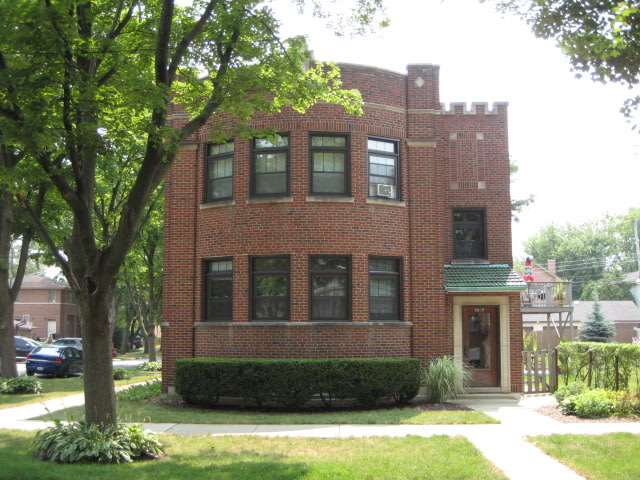 6718 N Onarga Ave – photo 1