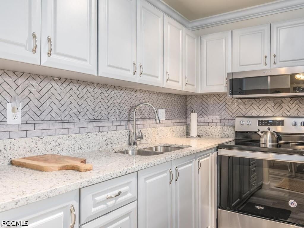 1010 Tropic Terrace – photo 1