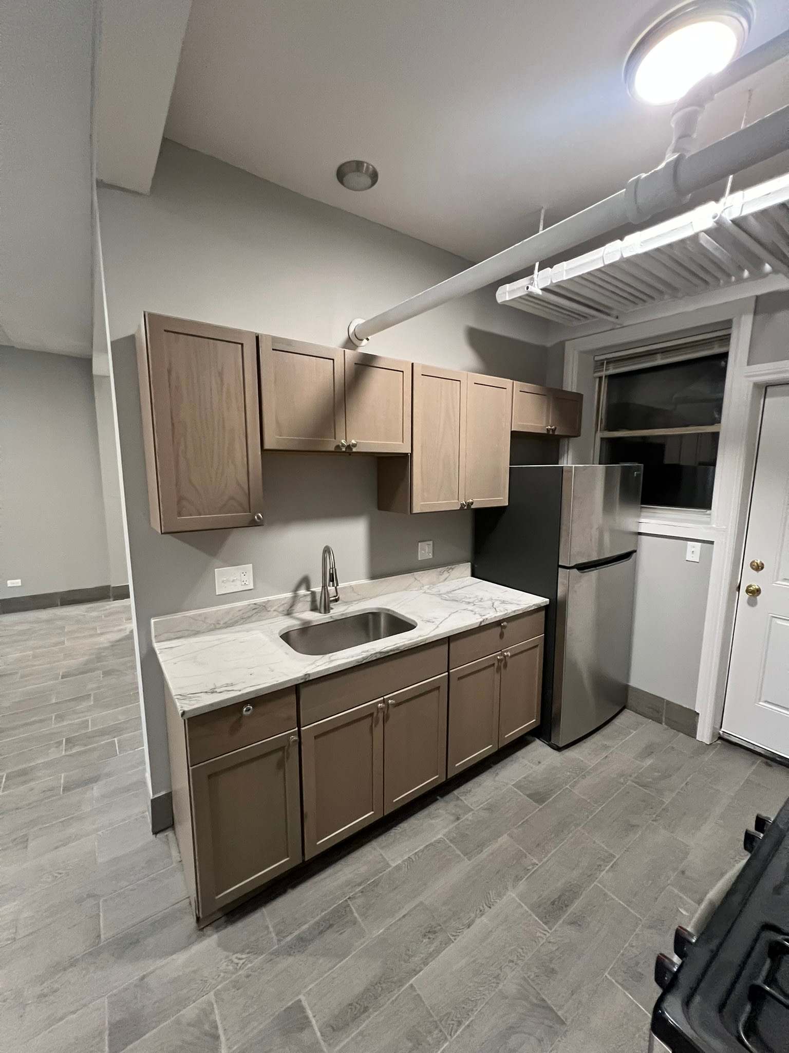 654 E 81st St – photo 1