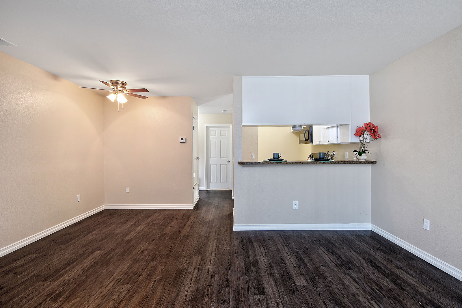 House For Rent – photo 1 of 264