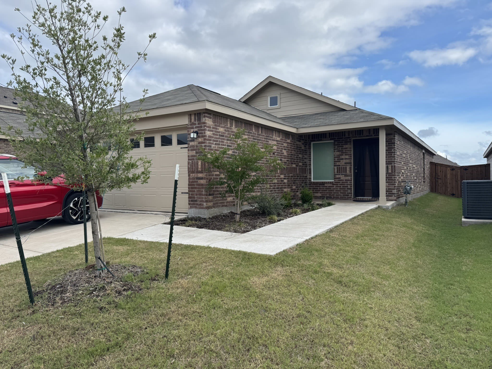 3057 Ashbrook Lane – photo 1 of 199