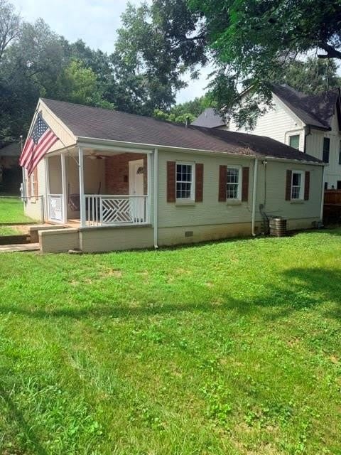2811 Glenwood Avenue Se – photo 1 of 15
