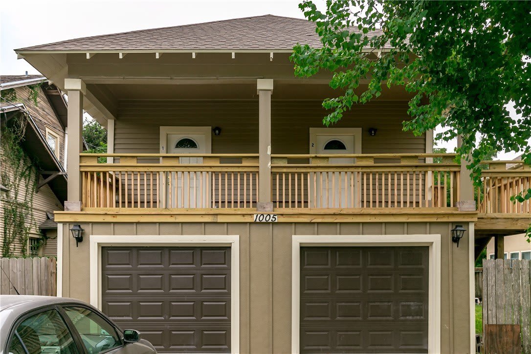 1005 Furman Avenue – photo 1