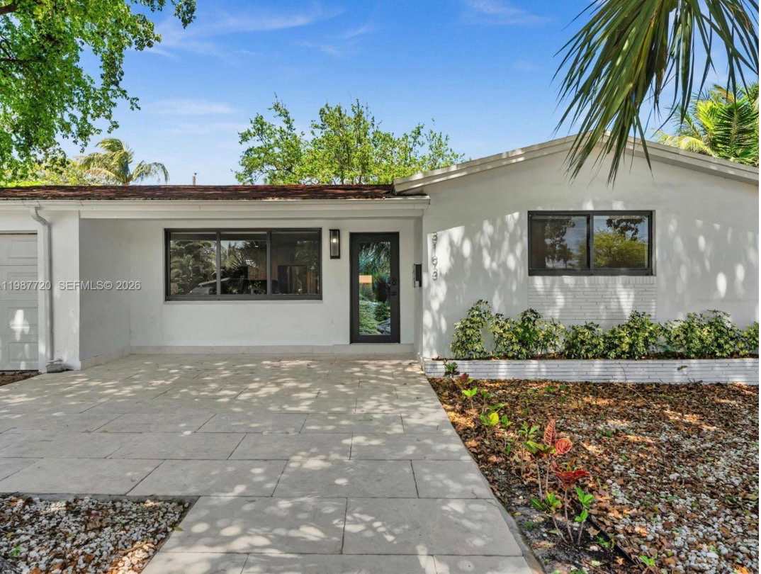 3193 Taft Street – photo 1