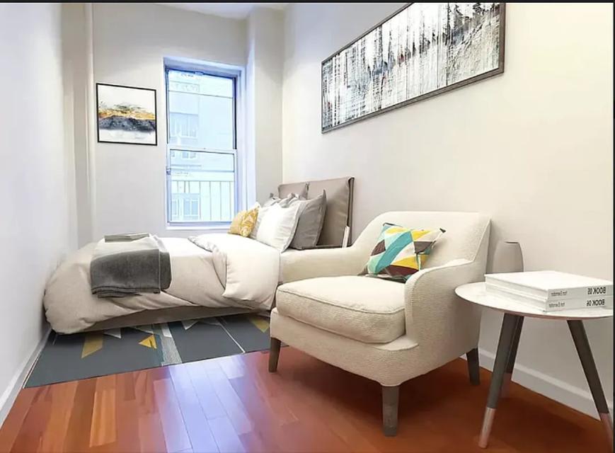 129 West 56th Street – photo 1 of 6