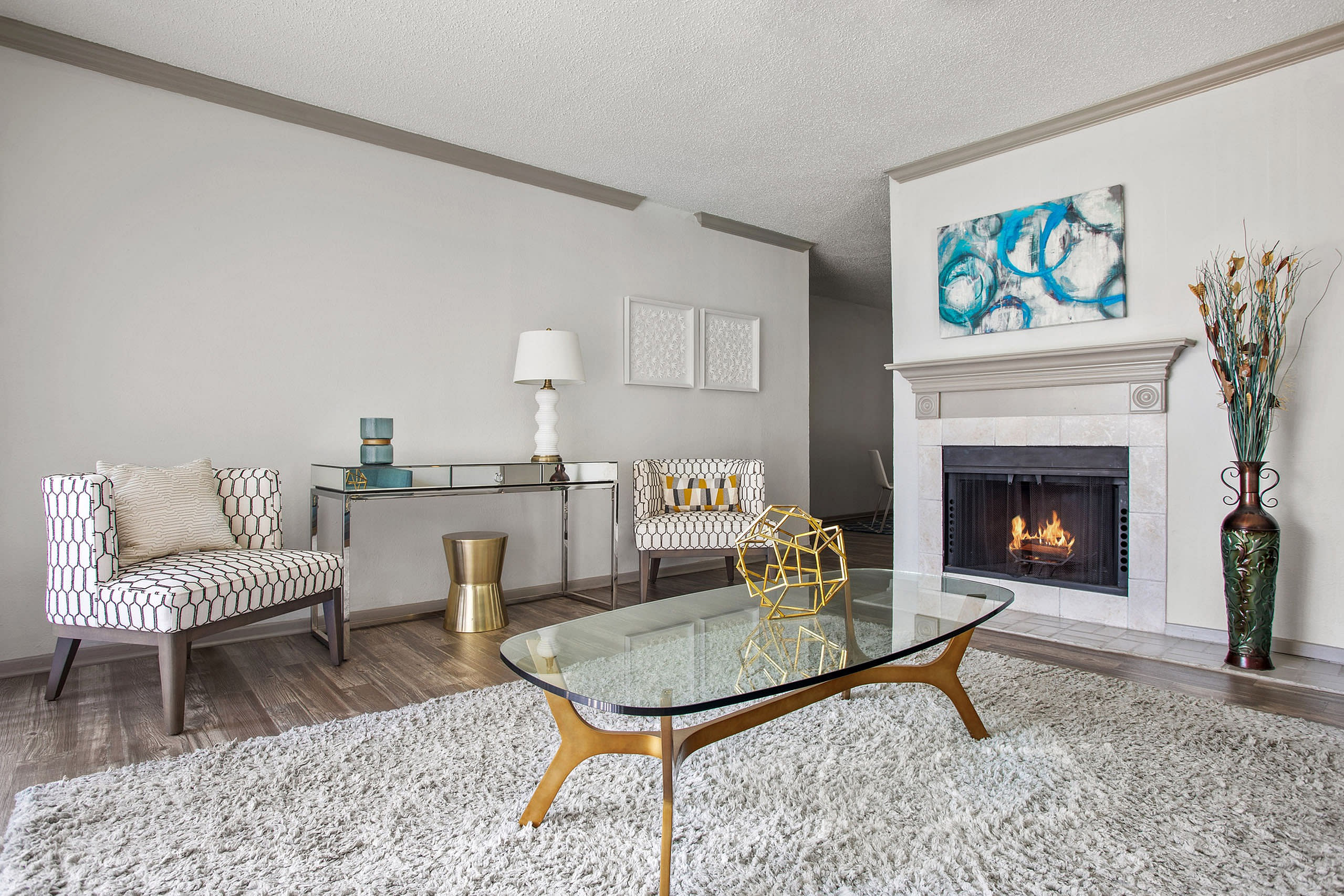 Adair Off Addison – photo 1