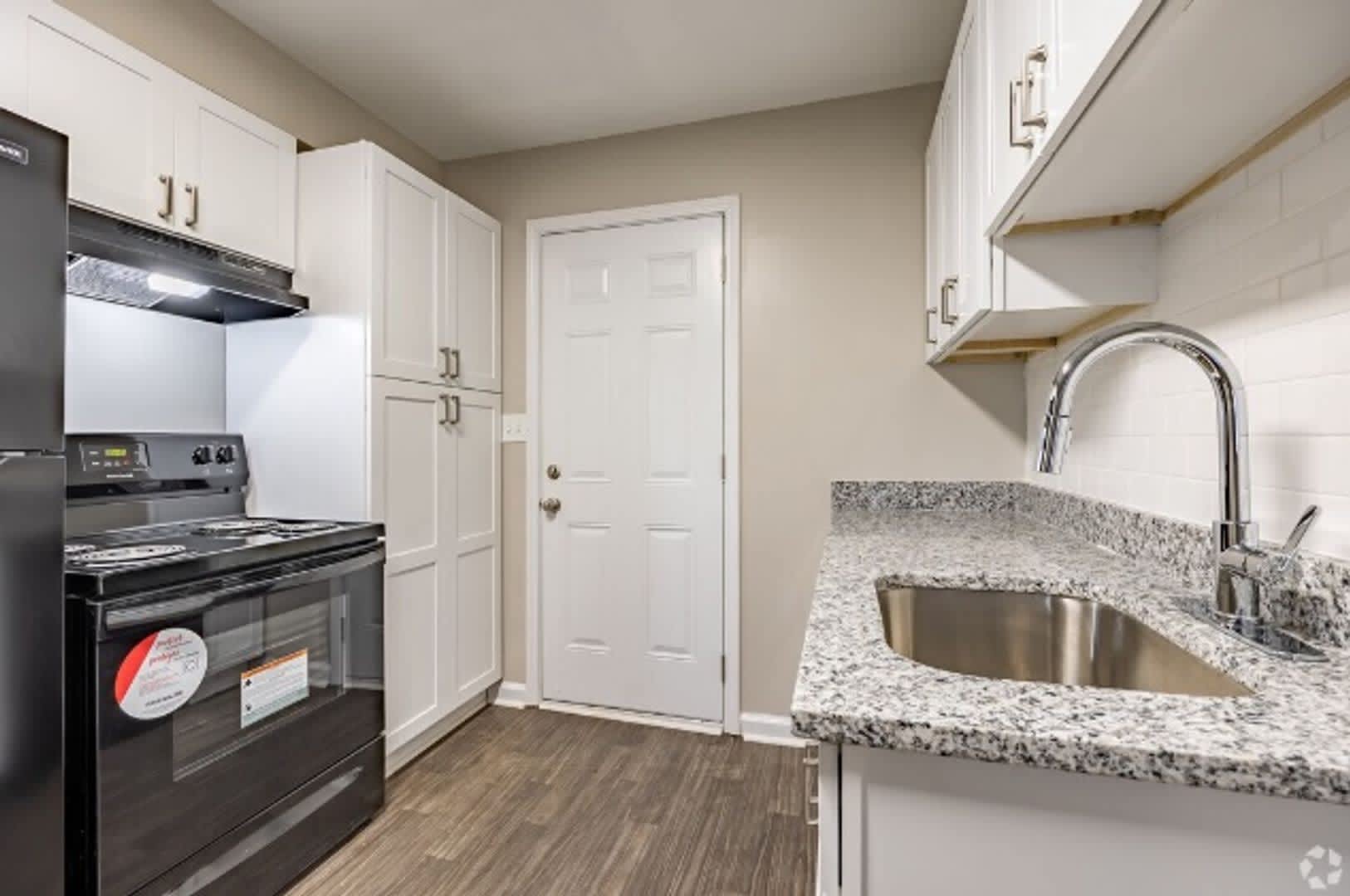 West Gate Manor – photo 1
